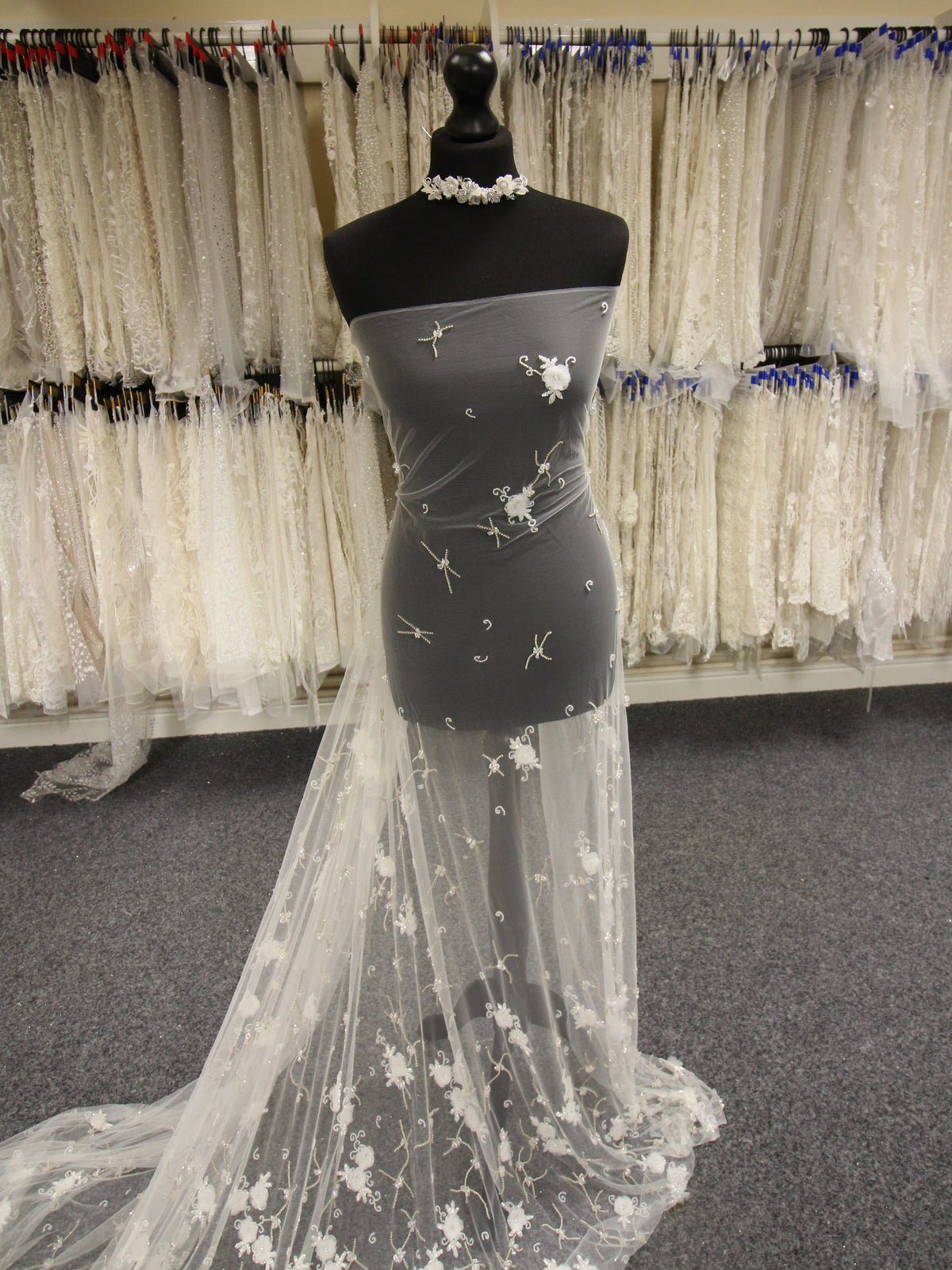 Dentelle perlée ivoire - Ranchi