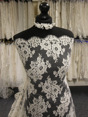 Dentelle Chantilly Ivoire - Agnès
