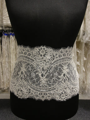 Bordure en dentelle ivore cordée - Rachel