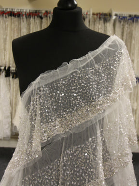 Dentelle ivoire perlée à la main - Baptiste