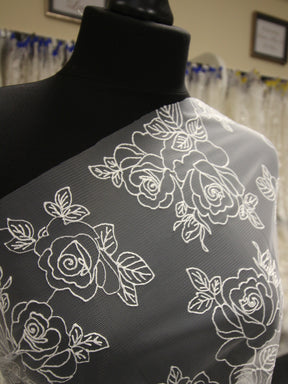 Dentelle Brodée Ivoire - Rose