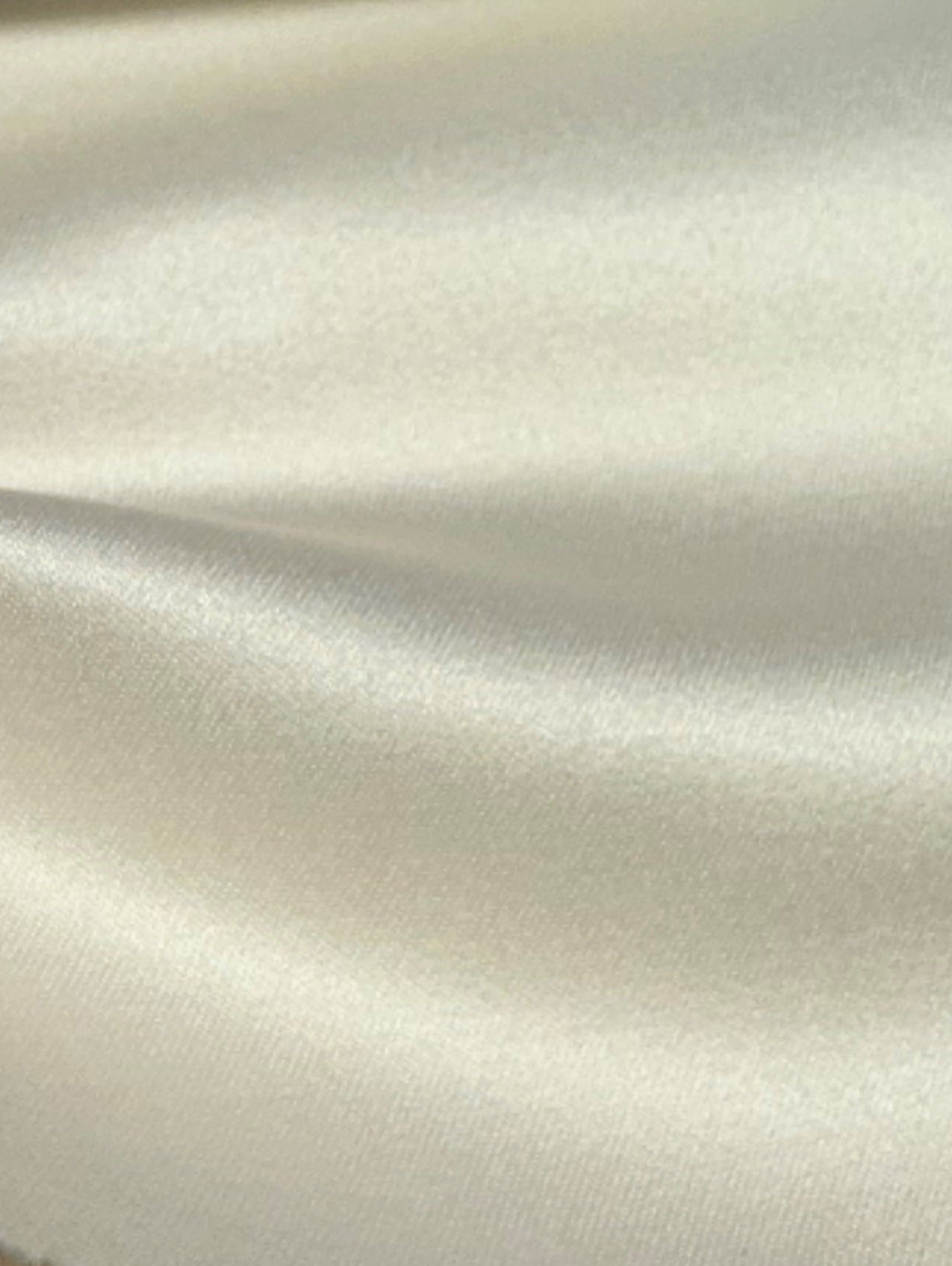 Satin de polyester ivoire - Canada