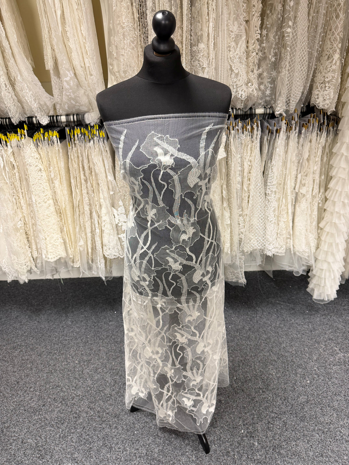 Dentelle Française Ivoire - LA2009