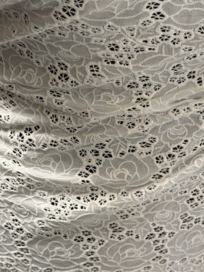 Coton brodé ivoire - EB6001