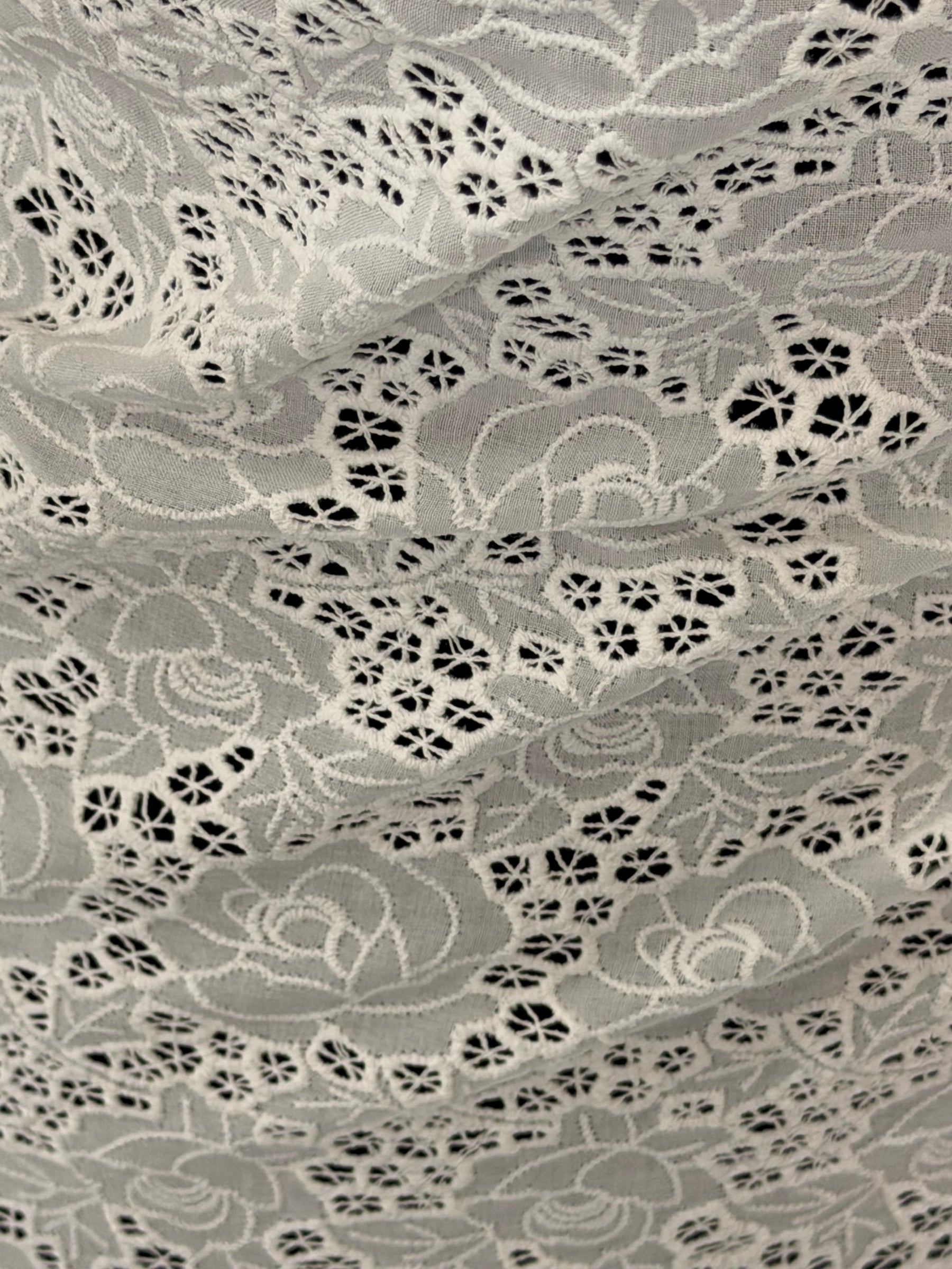 Coton brodé blanc - EB6001