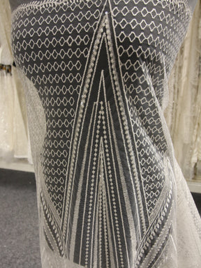 Dentelle brodée à paillettes ivoire - Lamborga