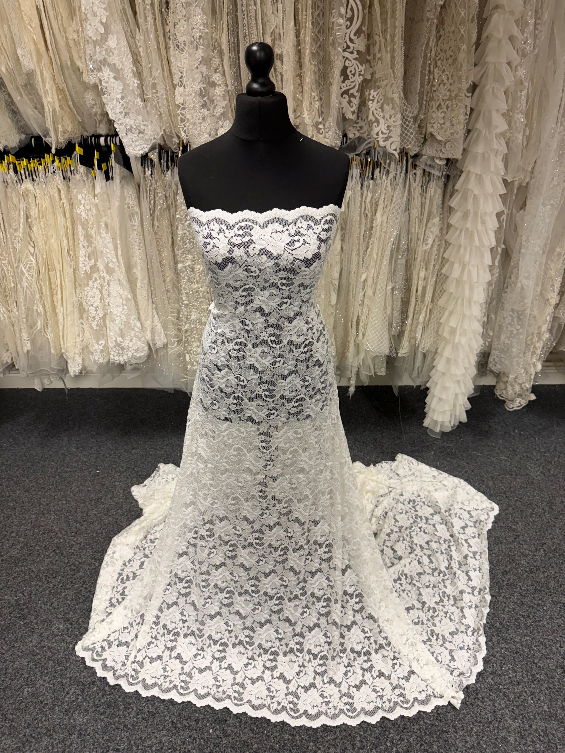 Dentelle extensible ivoire - LB7004