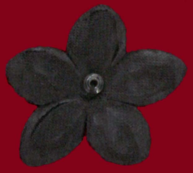 Fleurs en satin noir - M13 (Sachet de 144)