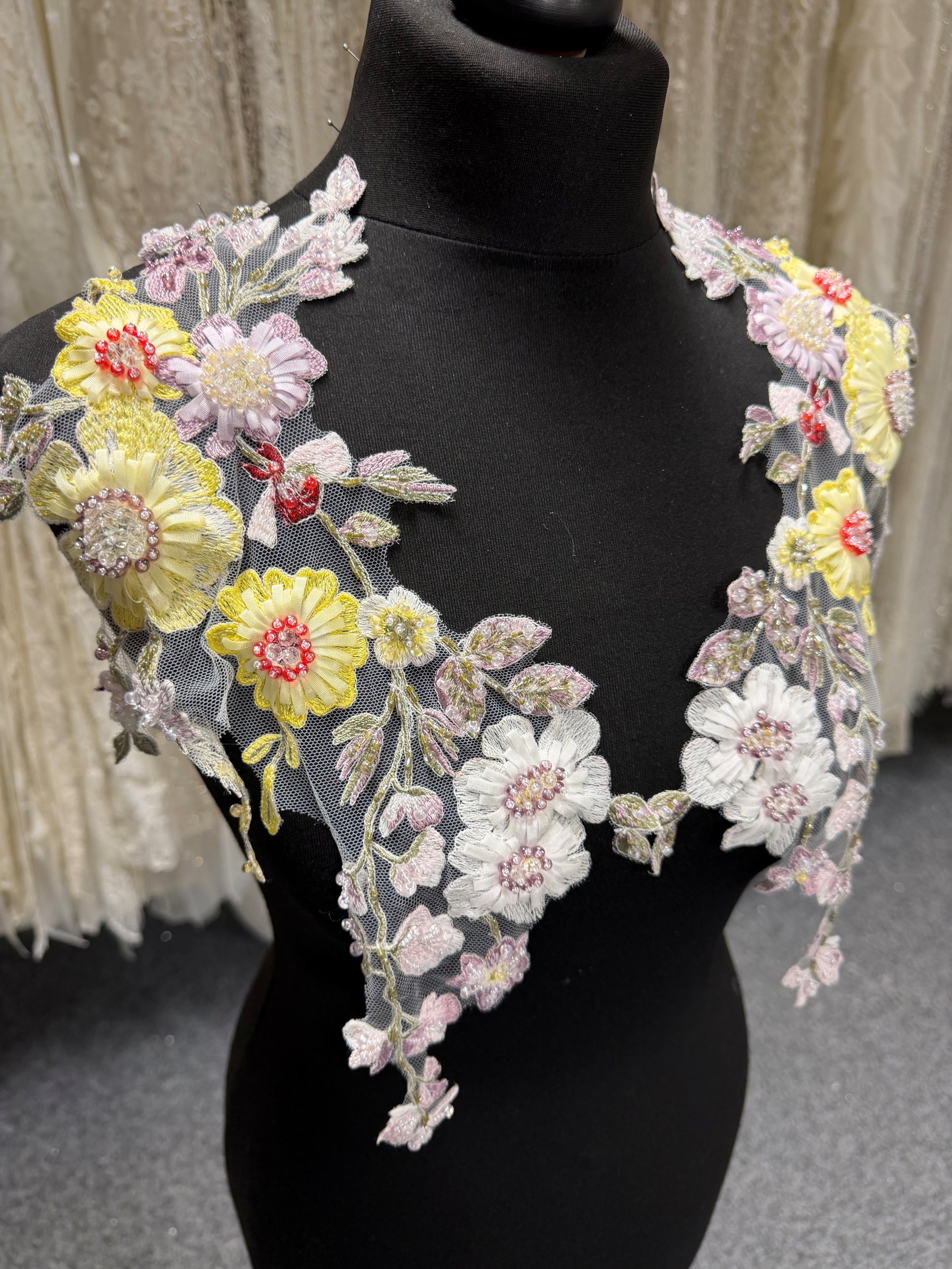 Applications de dentelle multicolores - MT4020