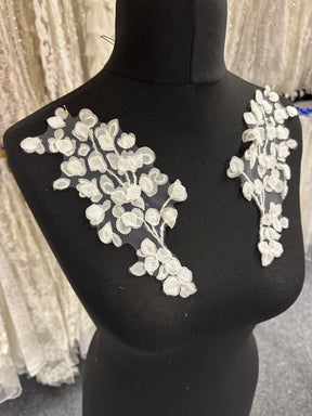 Appliques de dentelle brodée ivoire - MT6004