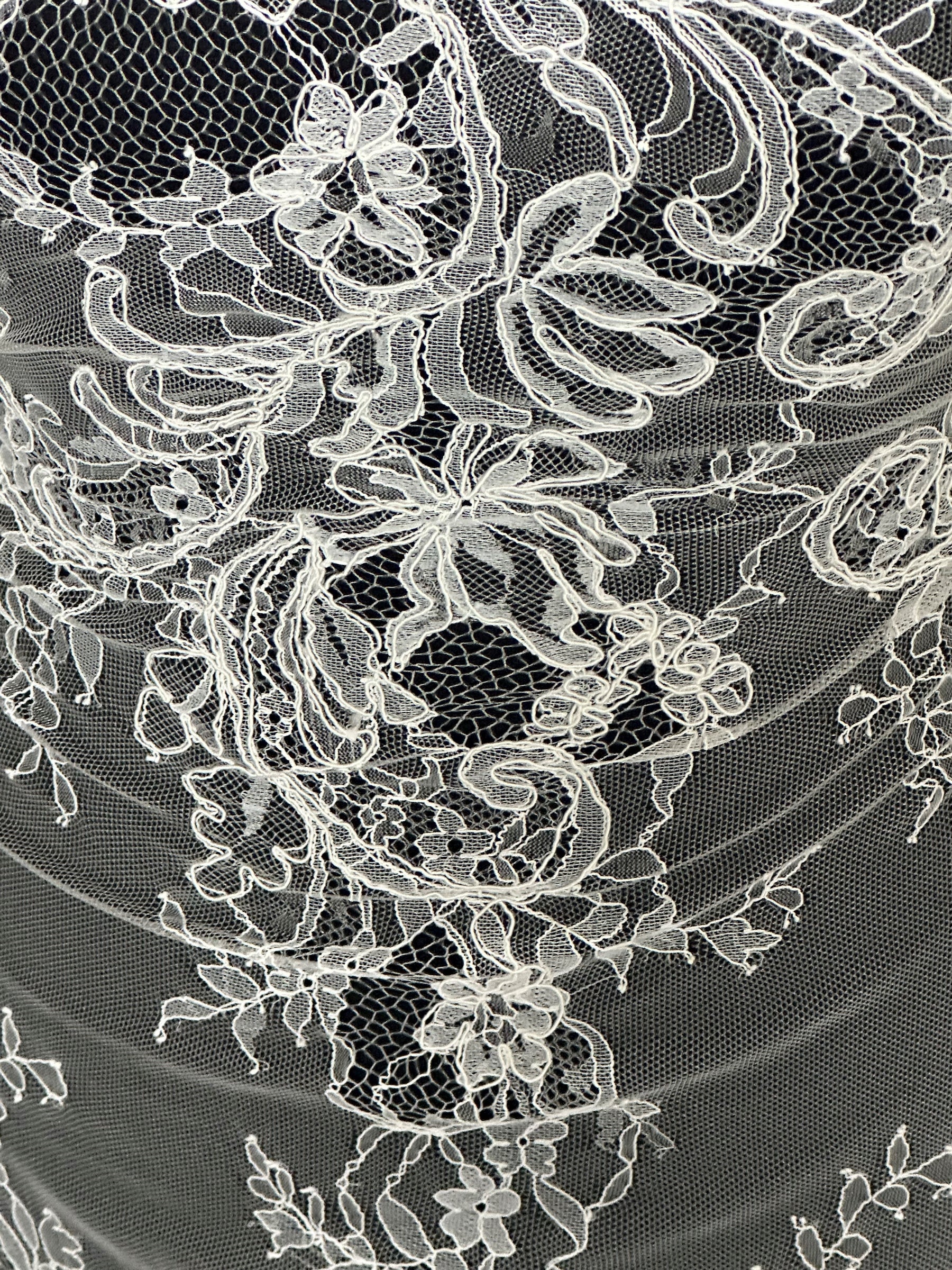 Dentelle cordée ivoire – Mercer
