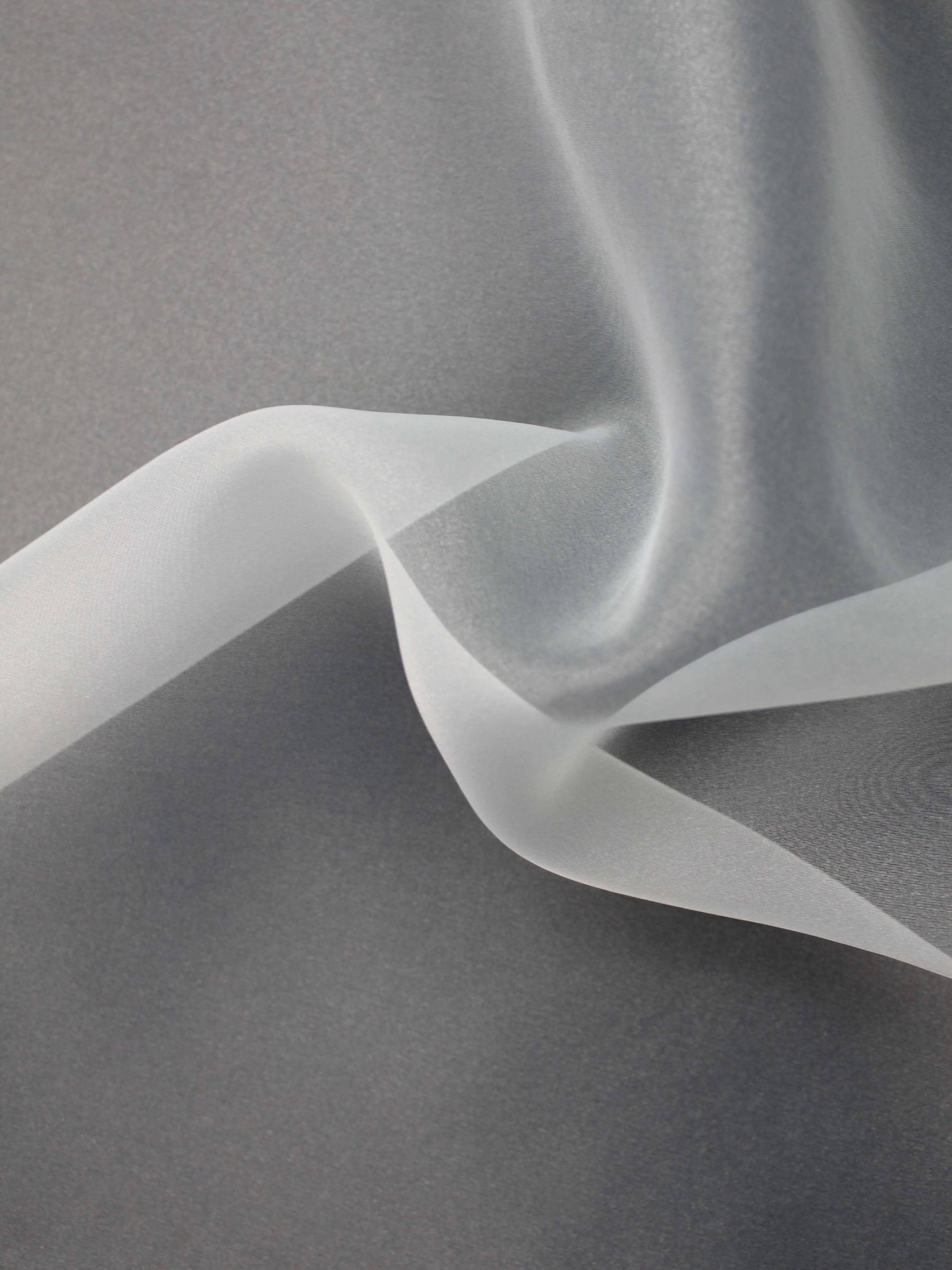 Organza polyester ivoire - P150