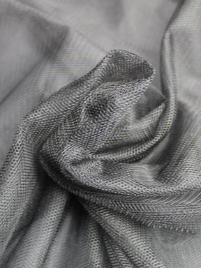 Tulle noir souple pour voiles – P28