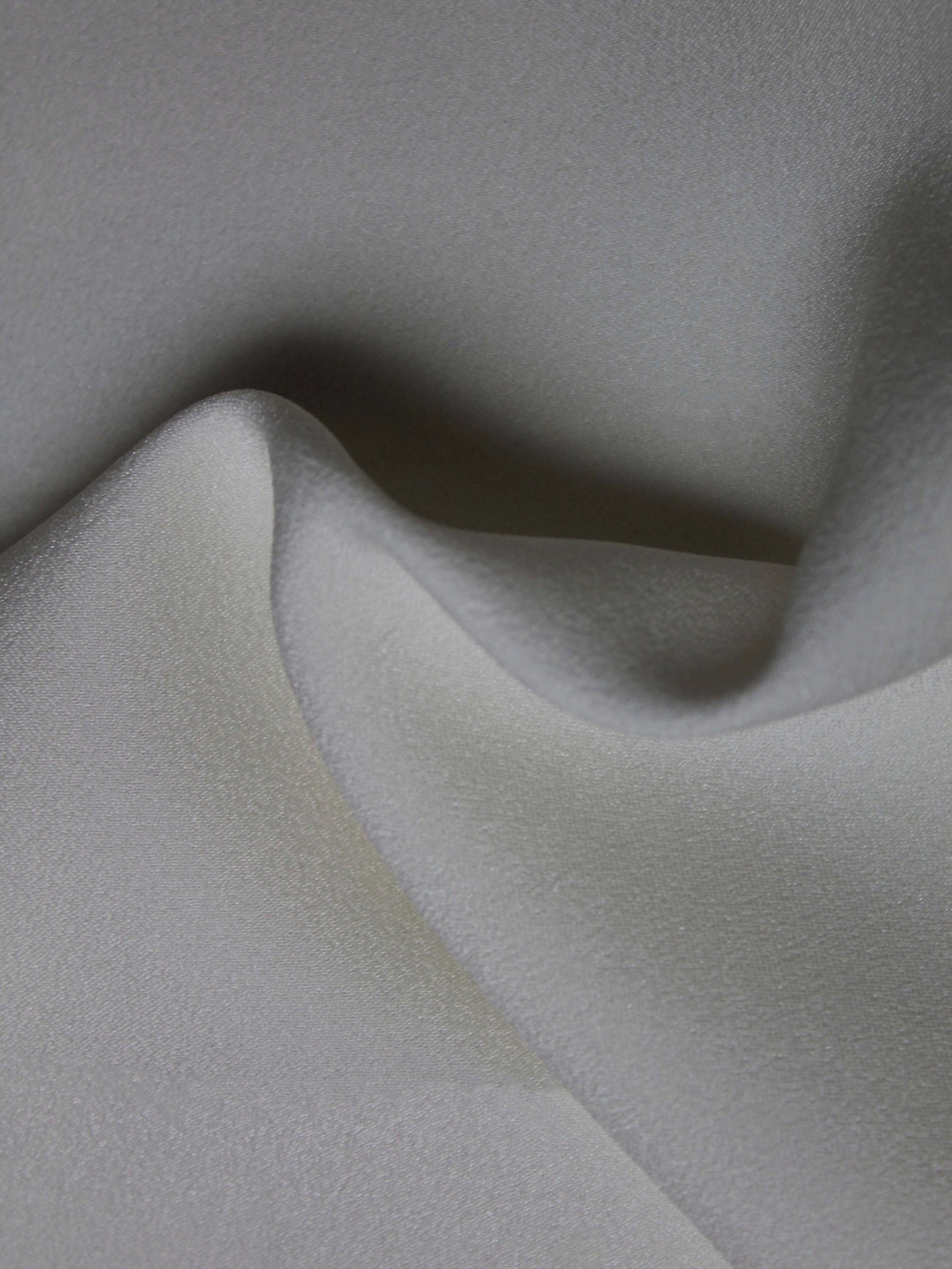 Crêpe de satin ivoire envers satiné - P31W