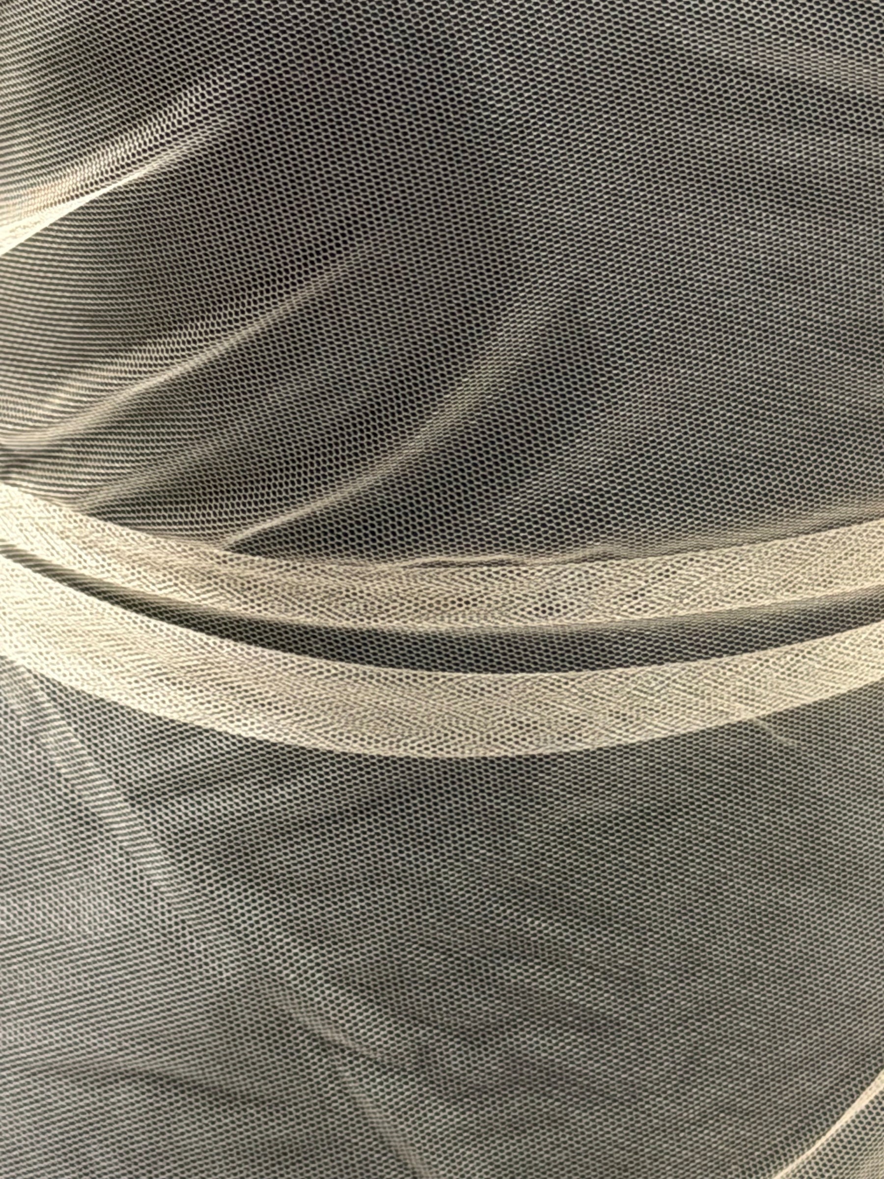 Tulle extensible pour peaux pâles - P32