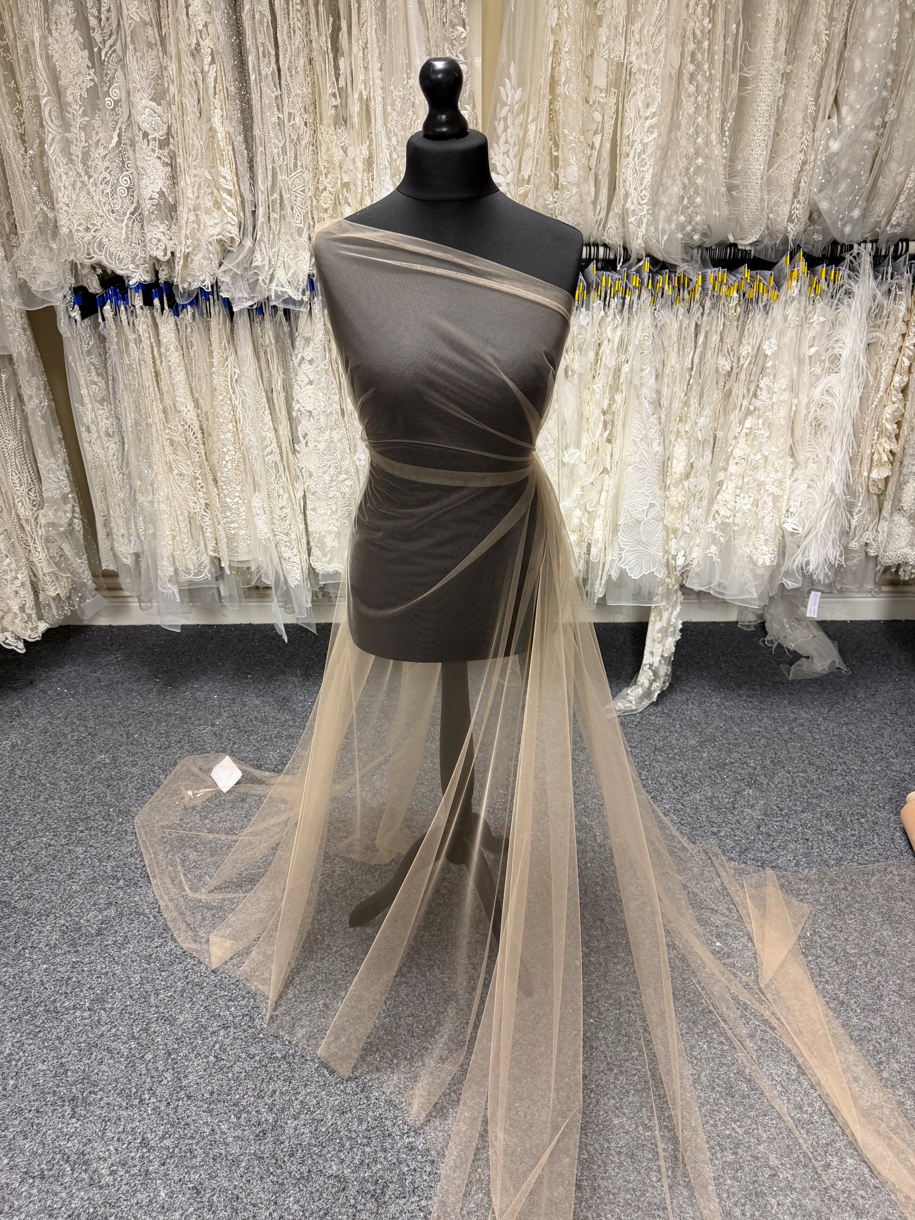 Tulle extensible peau - P32