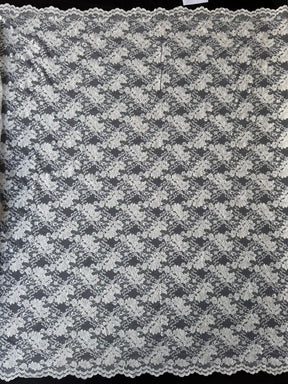 Dentelle de mariage ivoire pâle à cordon - P379