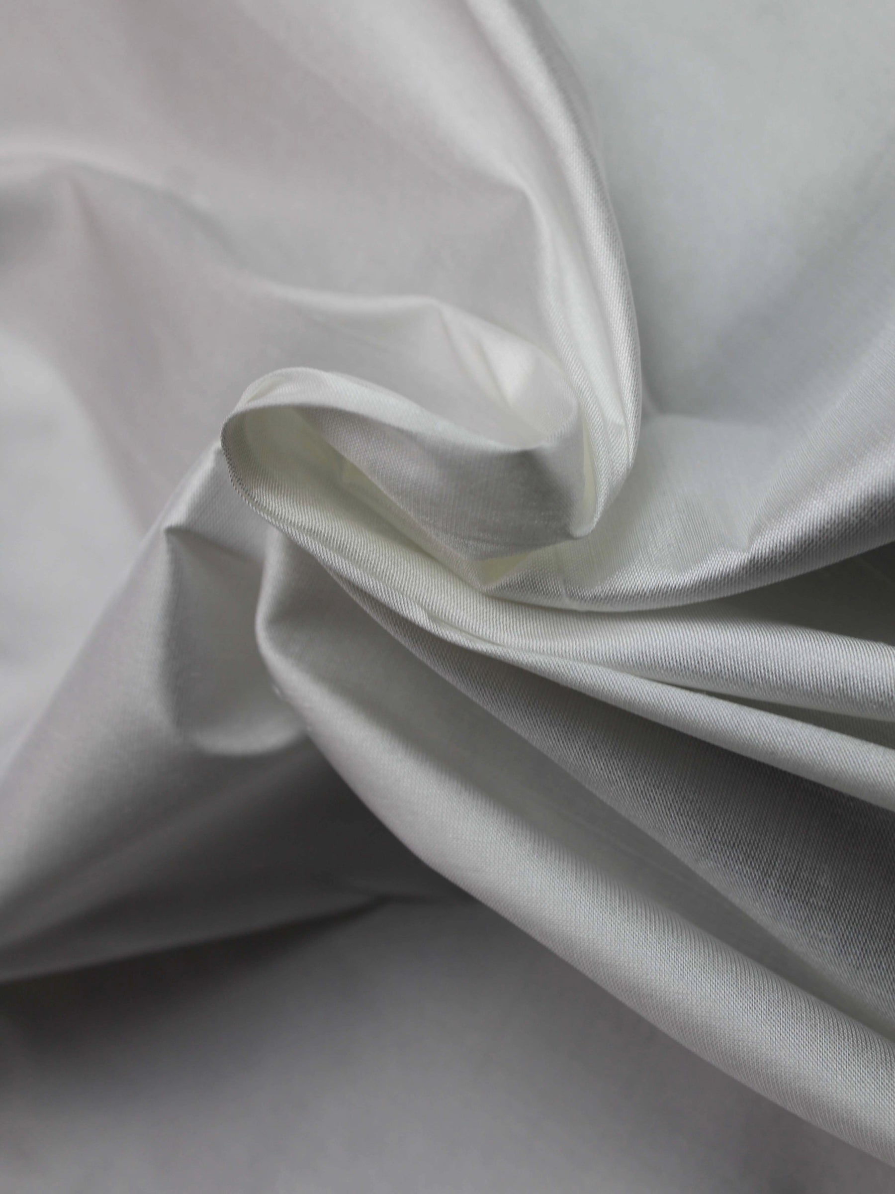 Dupion de soie blanc 150cm - P402