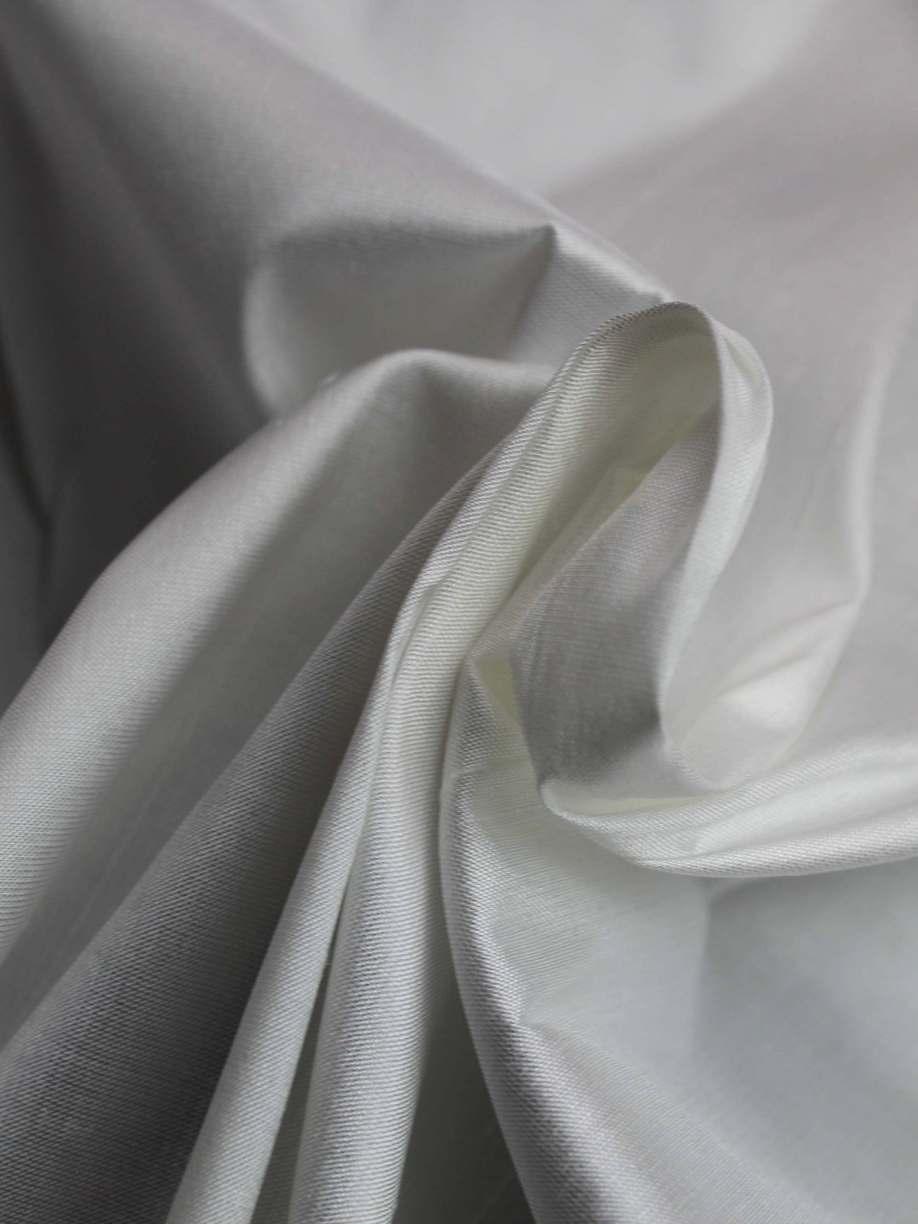 Dupion de soie blanc 150cm - P402