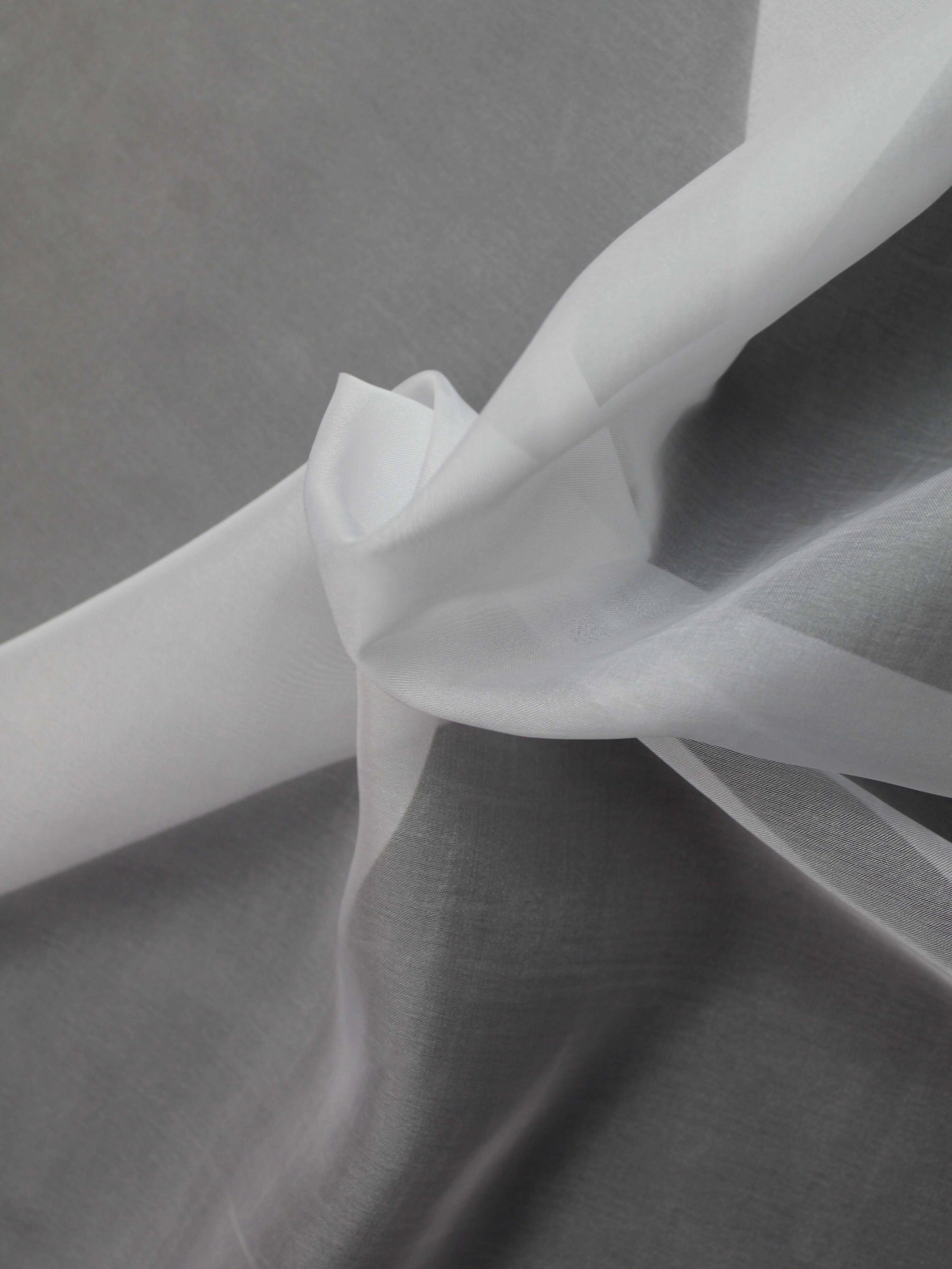 Organza polyester blanc - P49