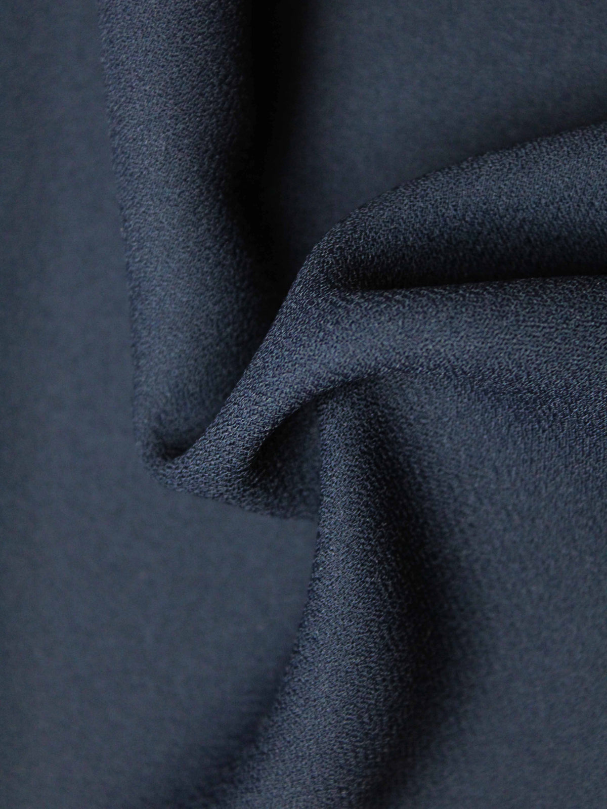 Crêpe polyester marine M/Wt - P59