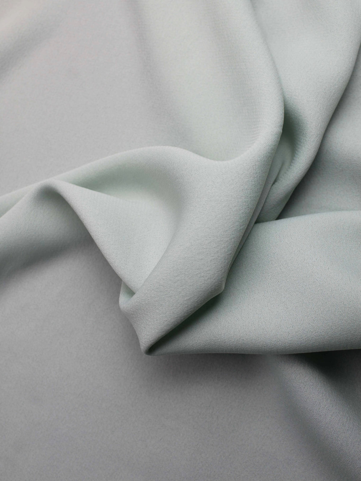 Crêpe polyester Willow M/Wt - P59