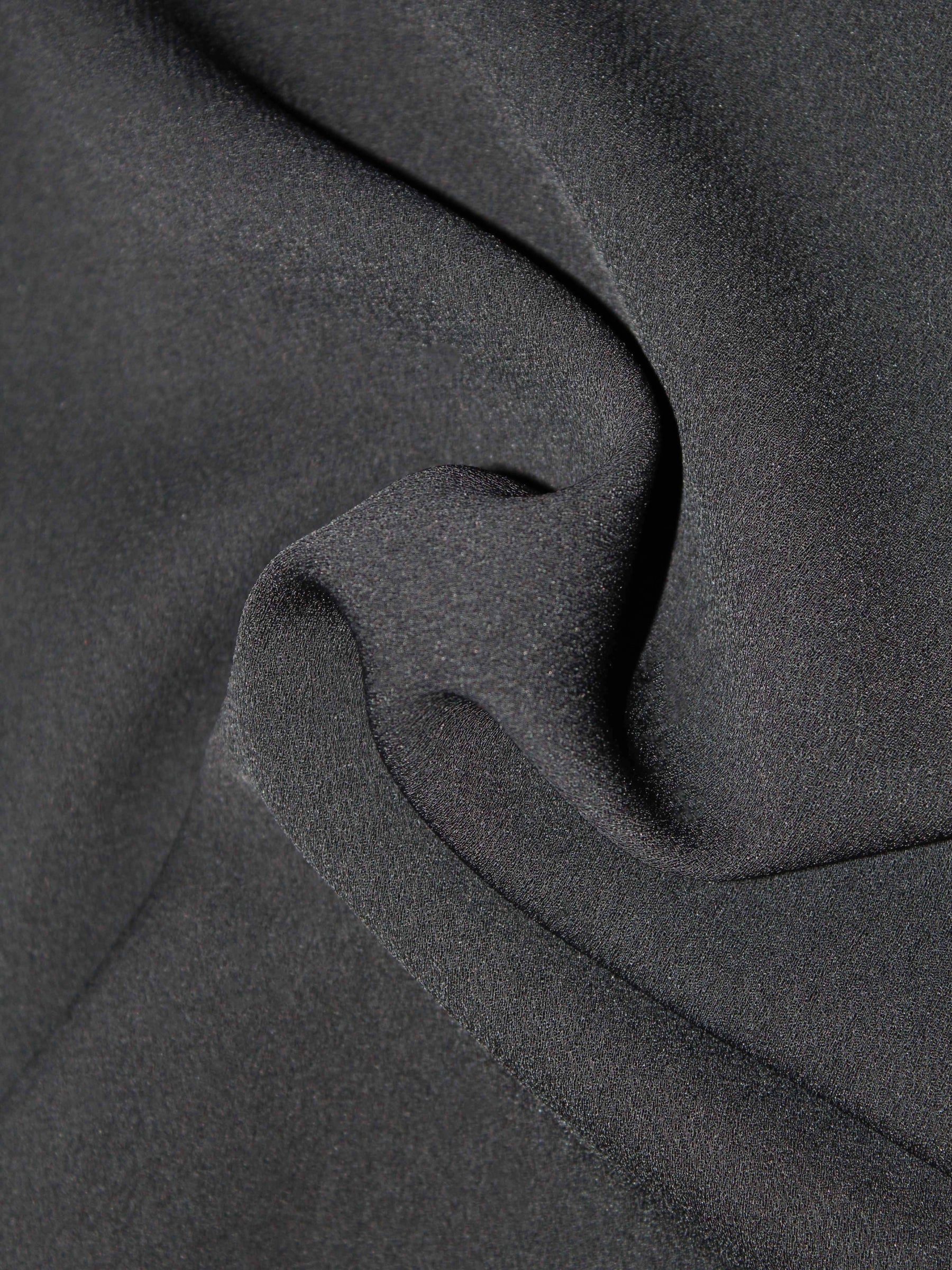 Georgette Noire en Polyester - P62