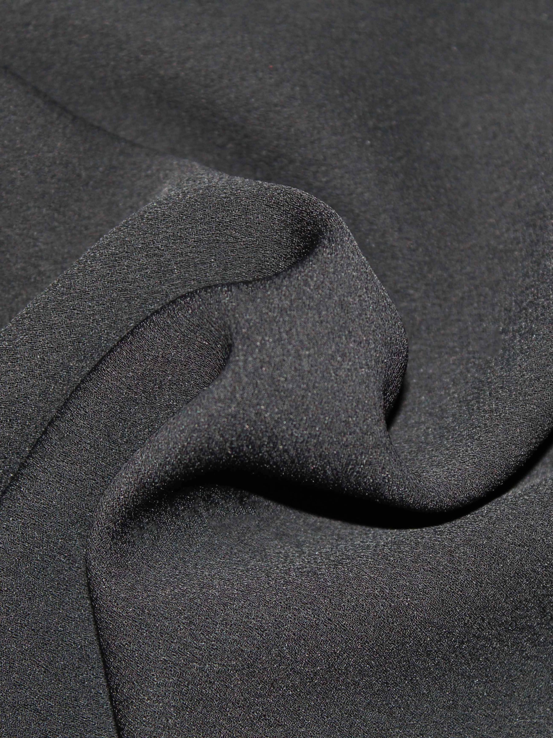 Georgette Noire en Polyester - P62