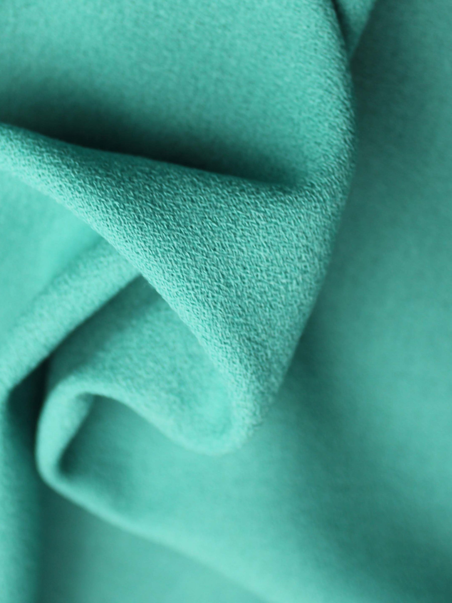 Crêpe de laine italienne vert 1540 - P640