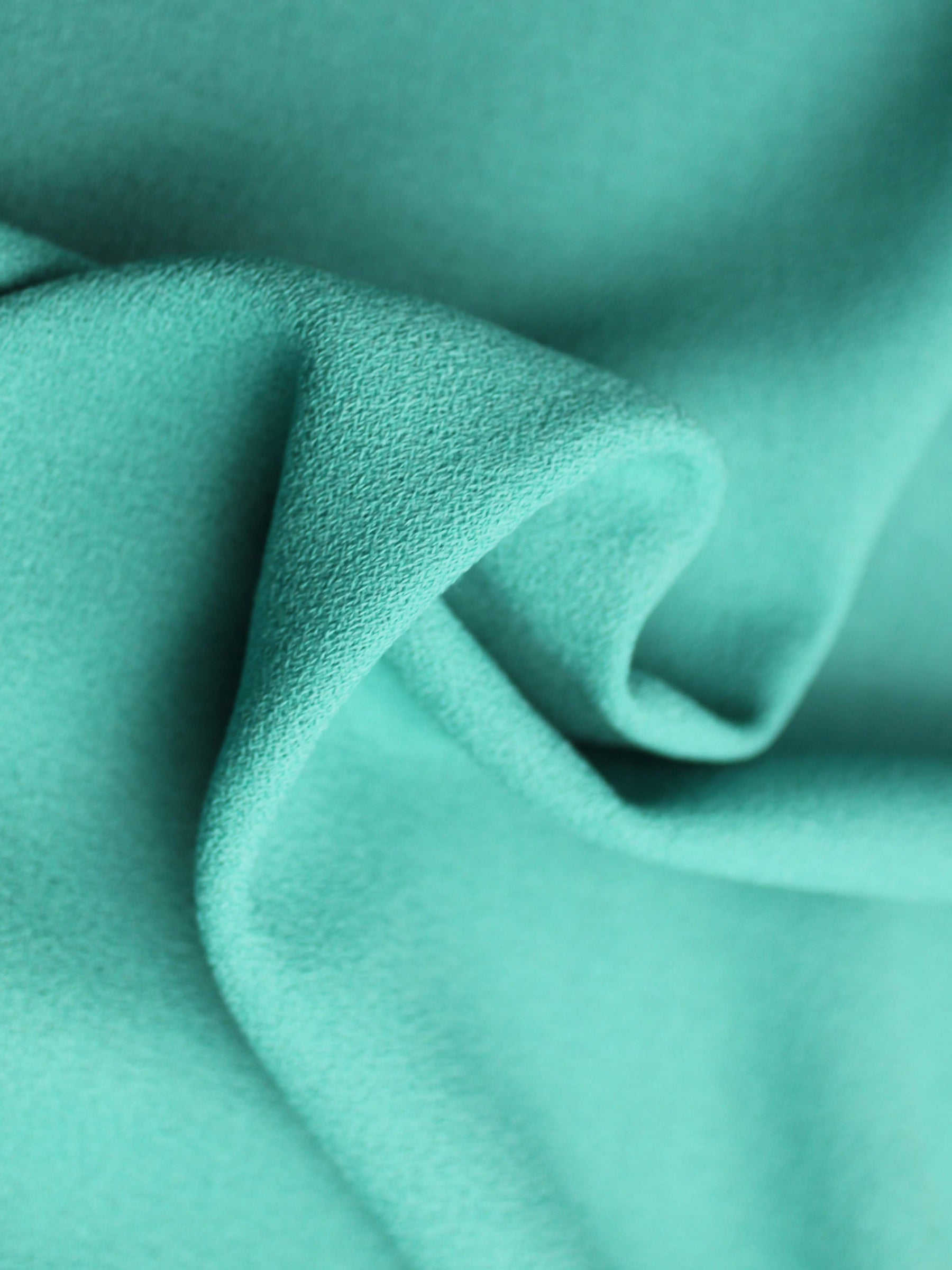 Crêpe de laine italienne vert 1540 - P640