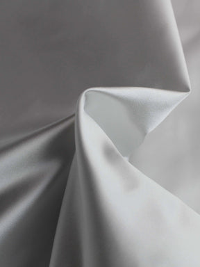 Satin Duchesse en mélange de soie ivoire pâle - P752