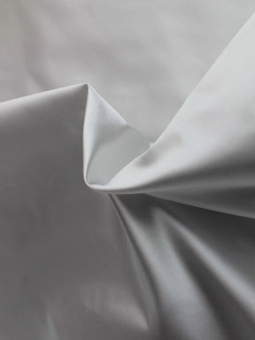 Satin Duchesse en mélange de soie ivoire pâle - P752