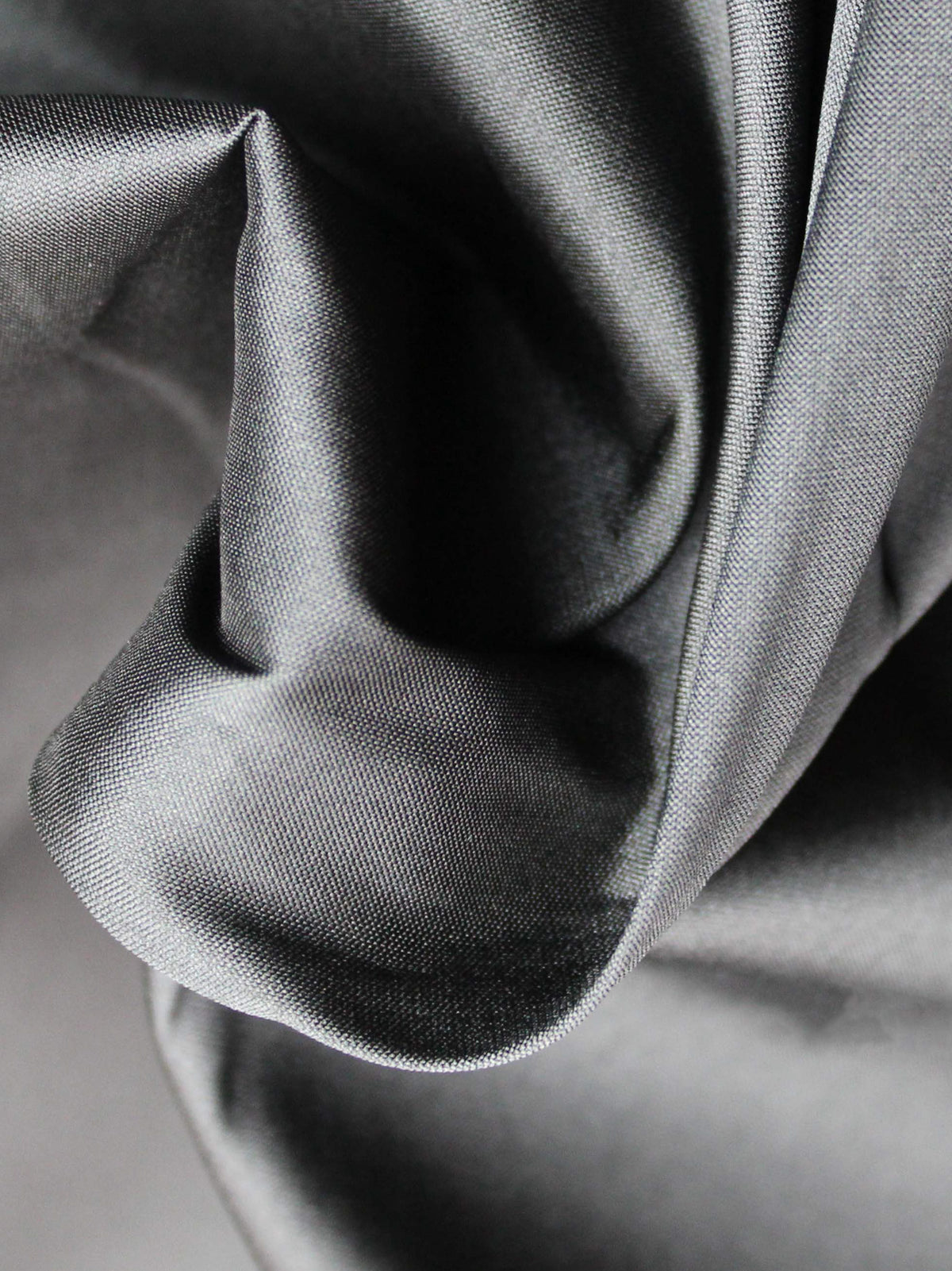 Taffetas de polyester noir - P75