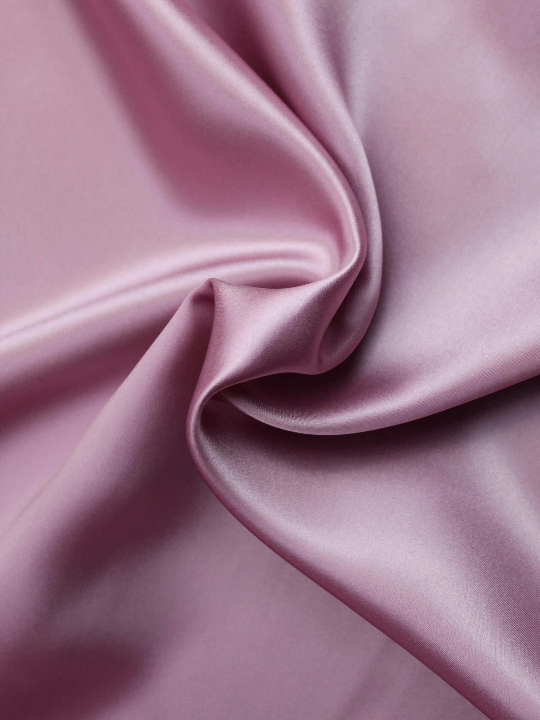 Soie satinée vieux rose - P761