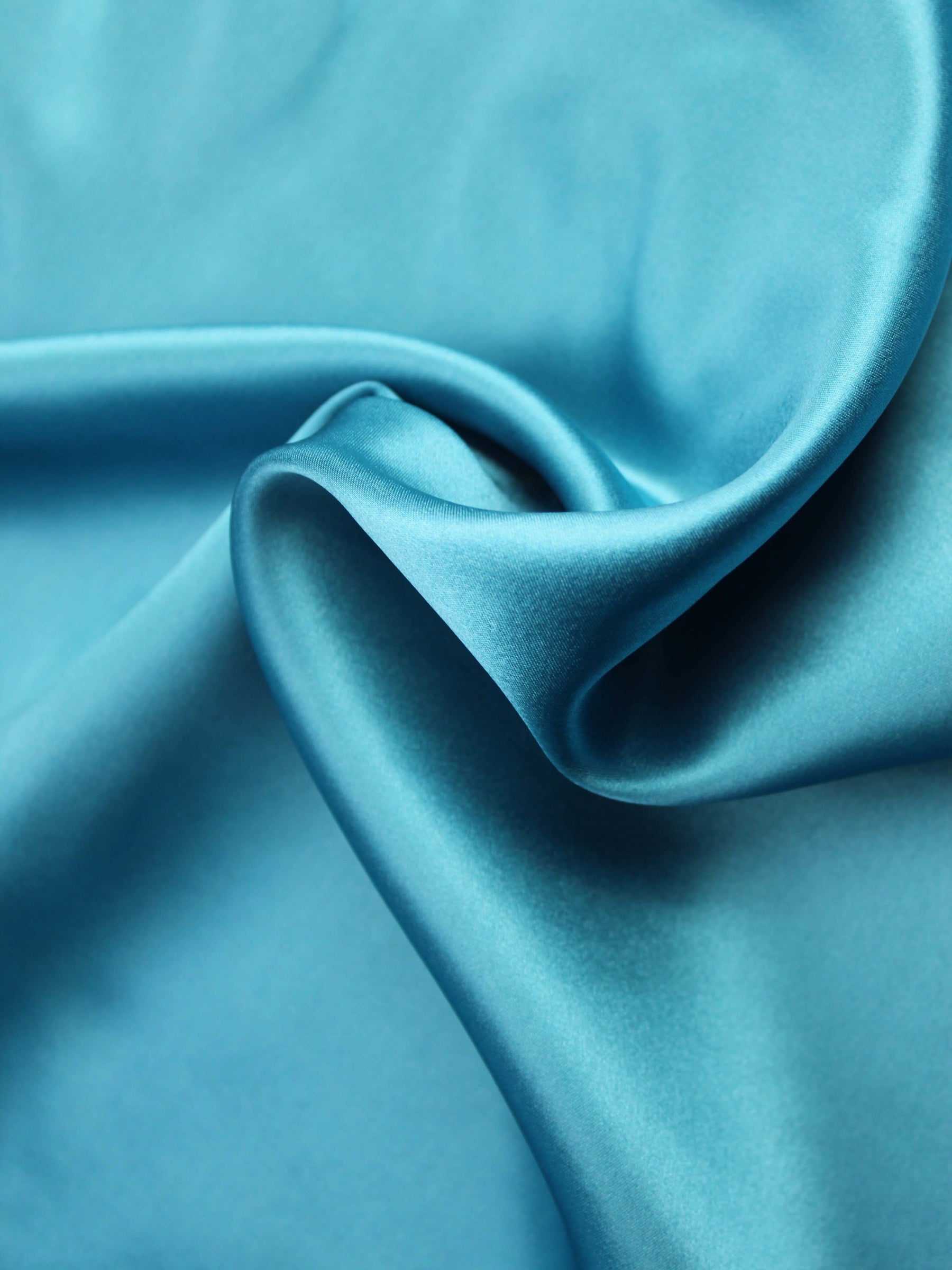 Satin de soie sarcelle - P761