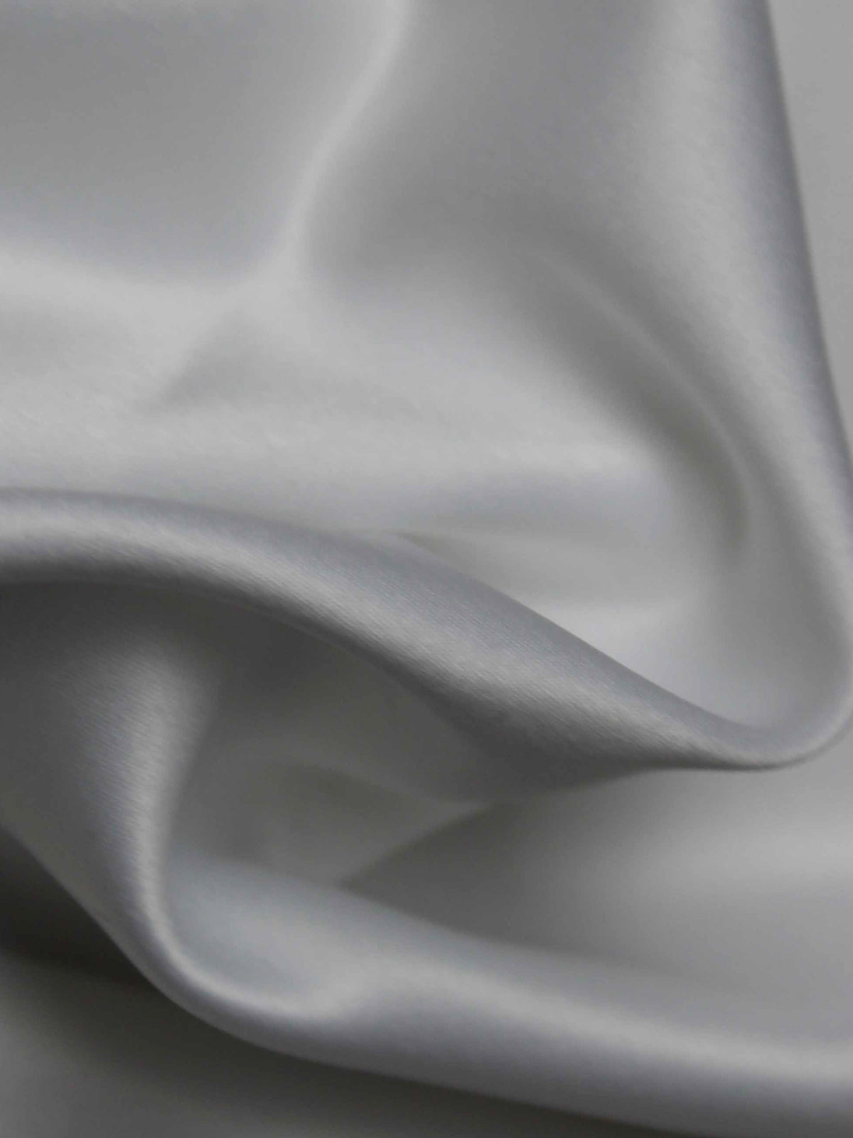 Satin doux en polyester blanc - Trust (P77)