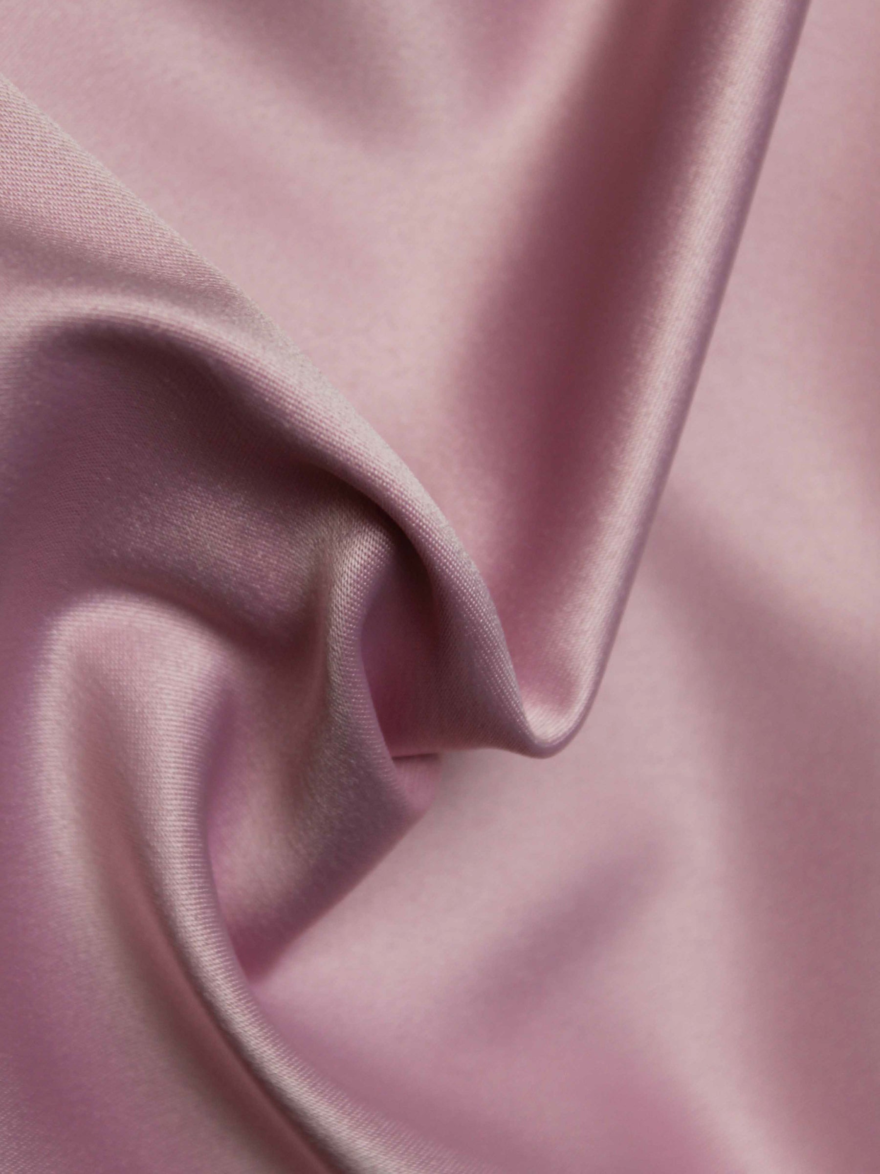 Satin duchesse en polyester lycra bonbon - P83