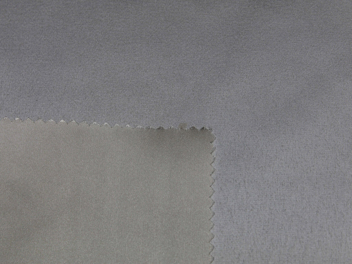 Satin ivoire bicolore - P84