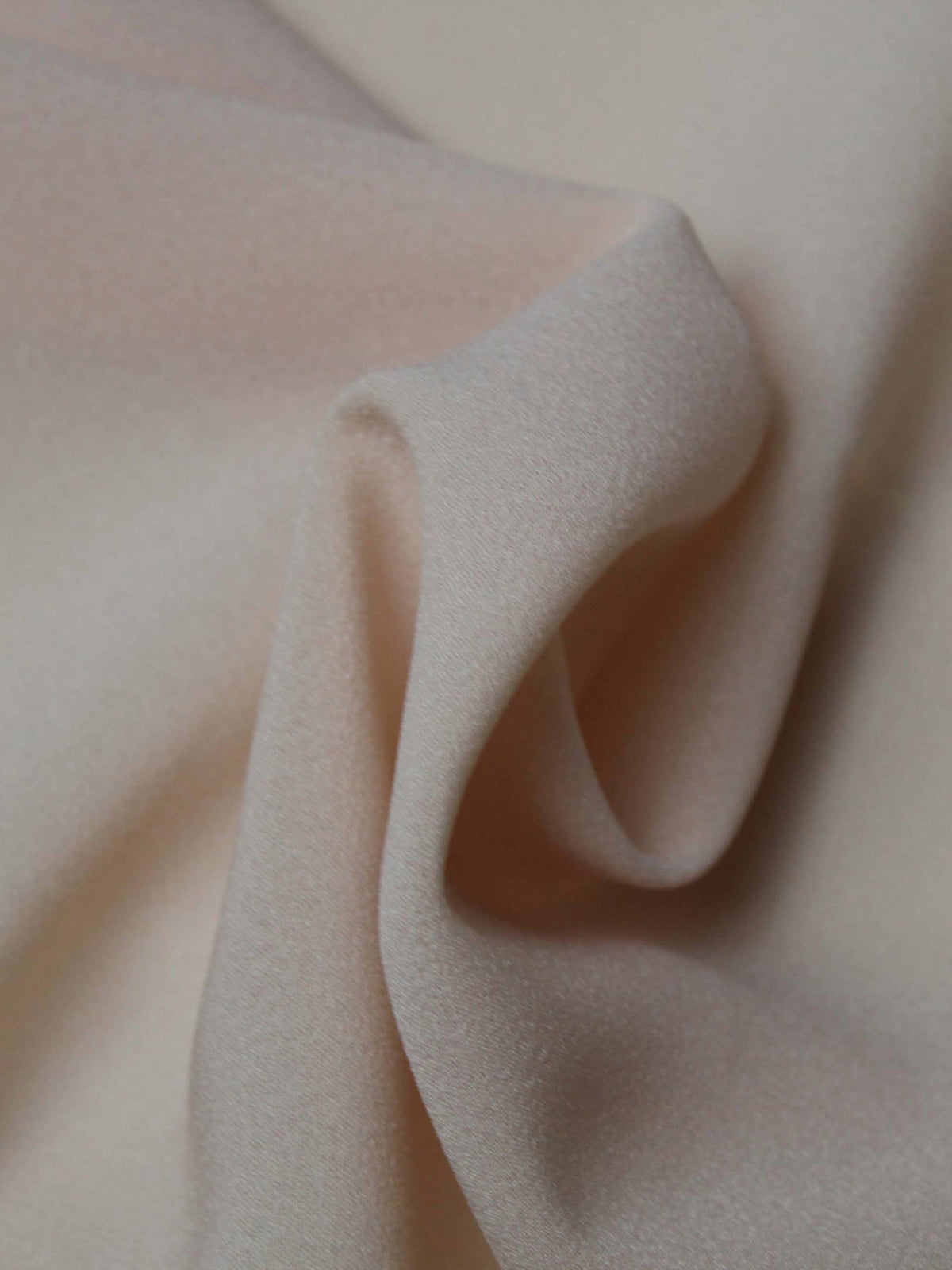 Rose Foncé (12) Georgette Polyester - P93