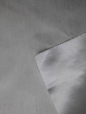 Shantung de satin ivoire - P967W