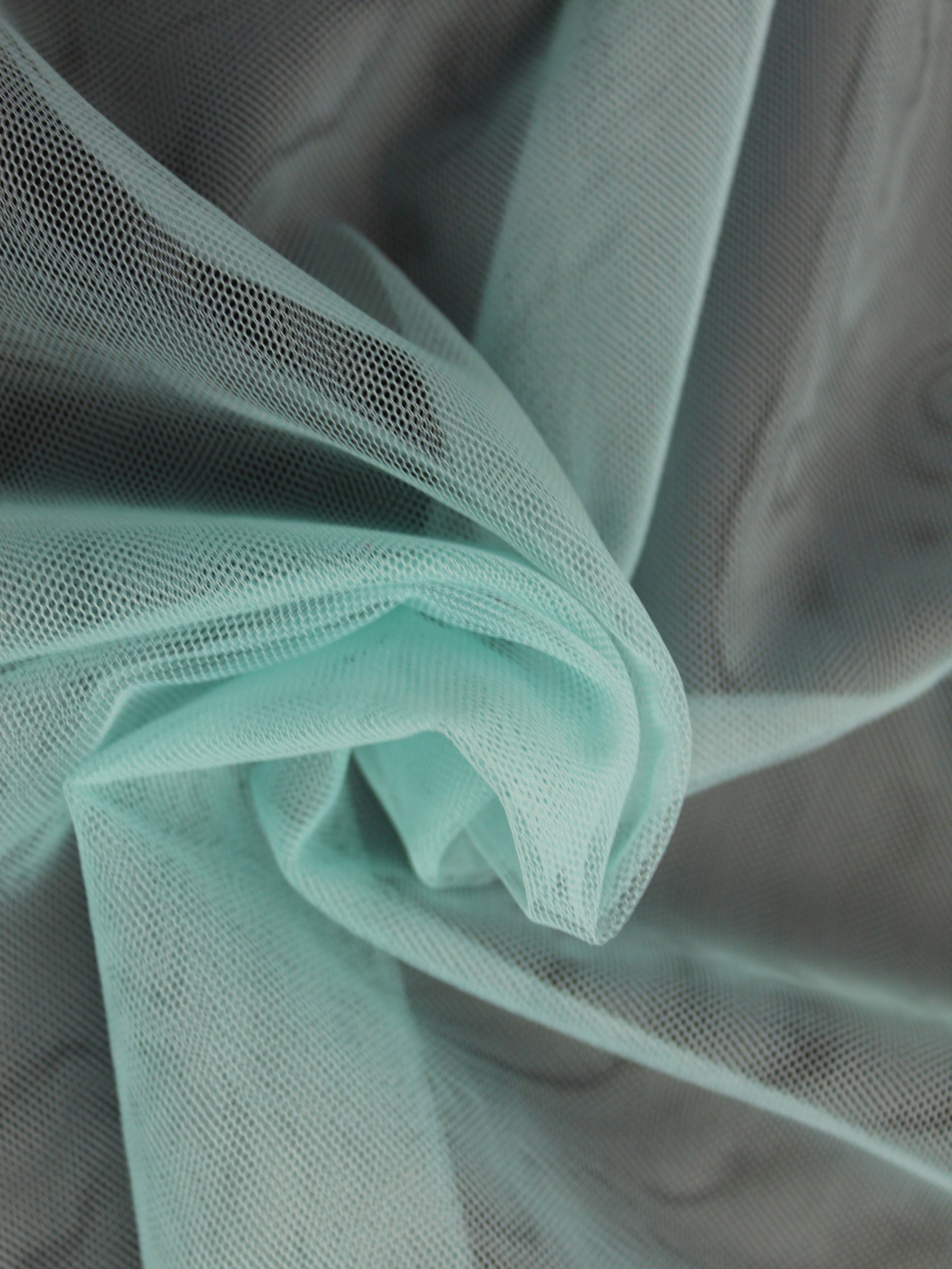 Aqua (780) Tulle - P9