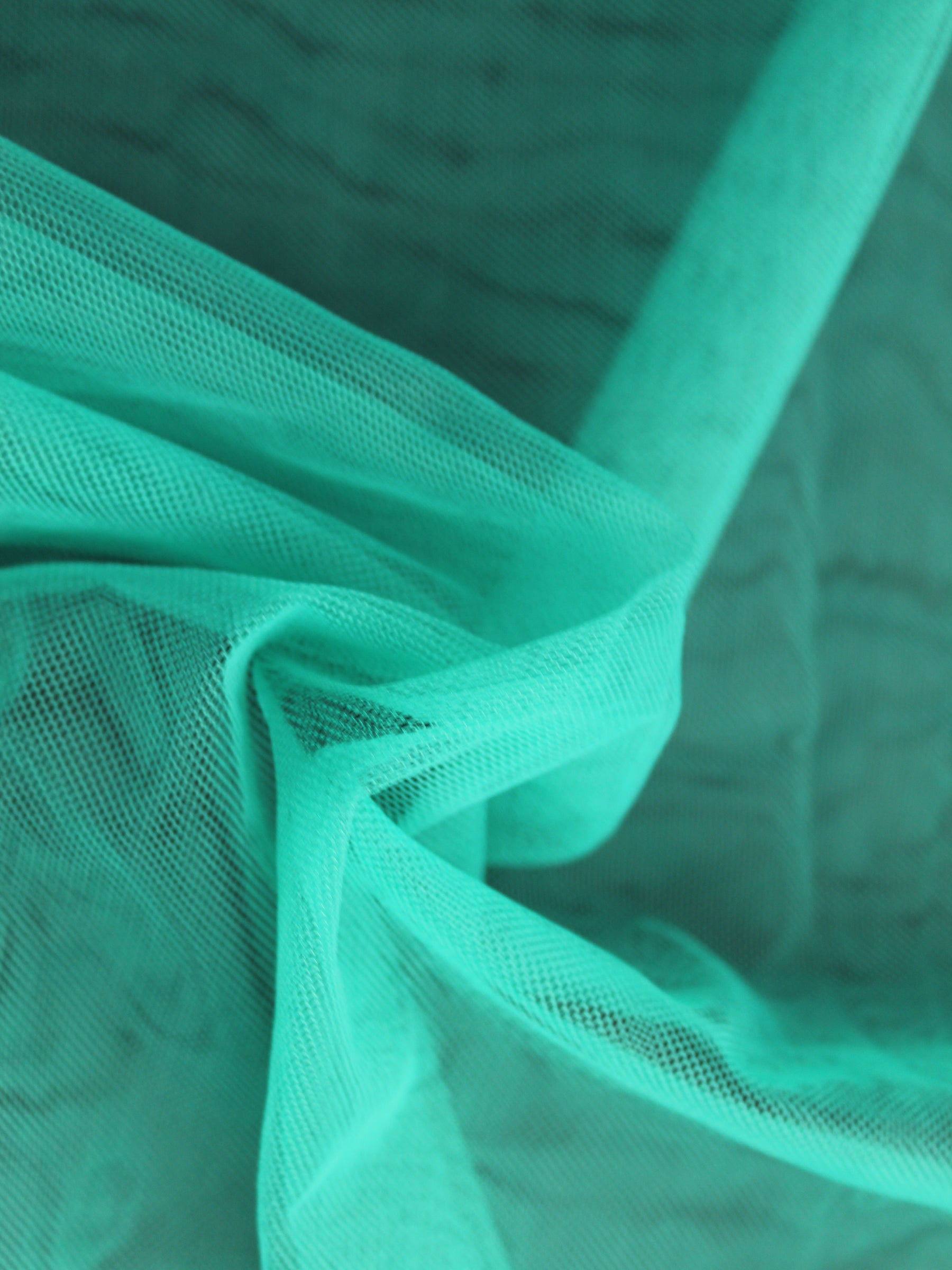 Lake Blue (700) Tulle - P9