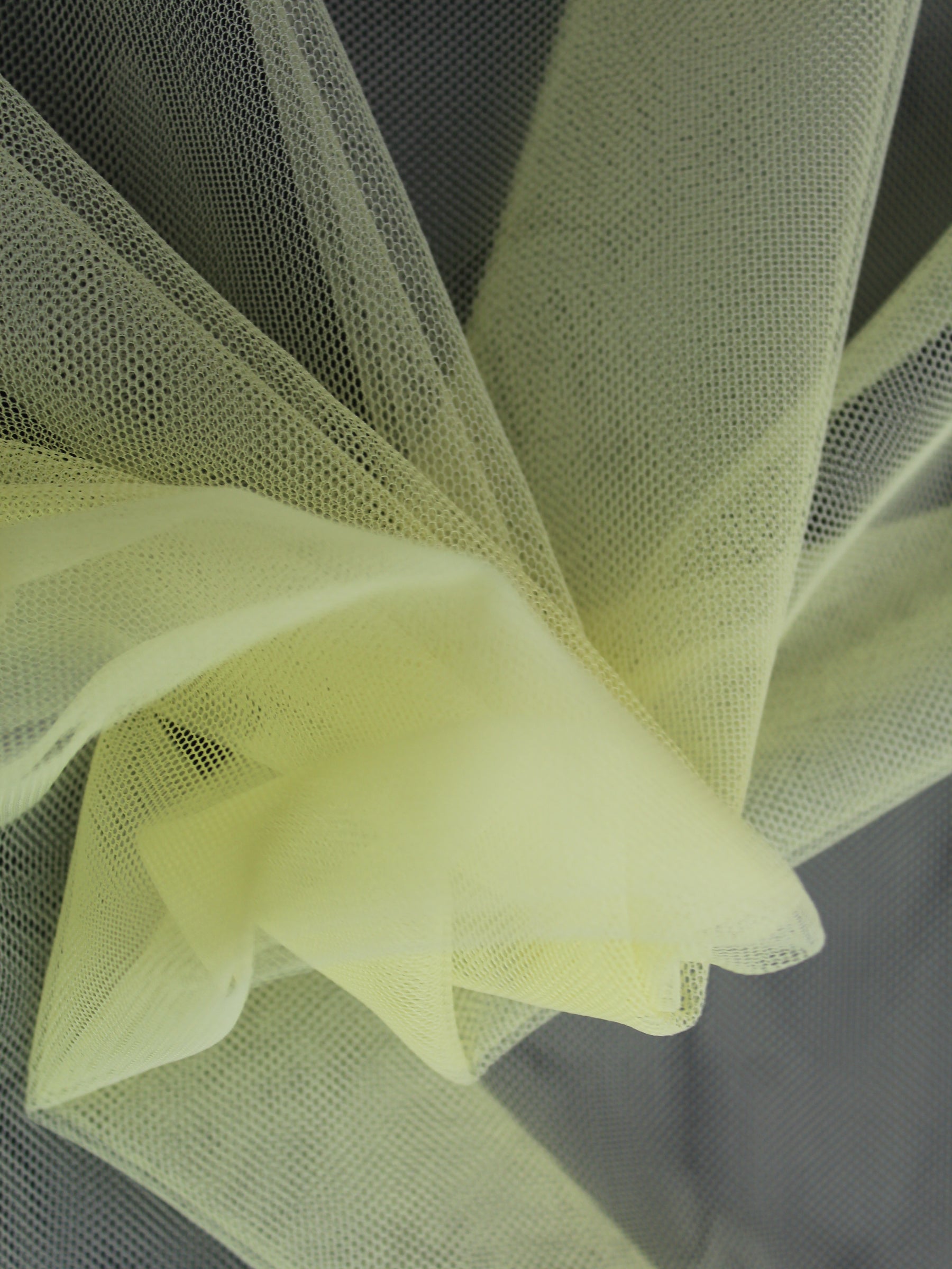 Yellow (620) Tulle - P9