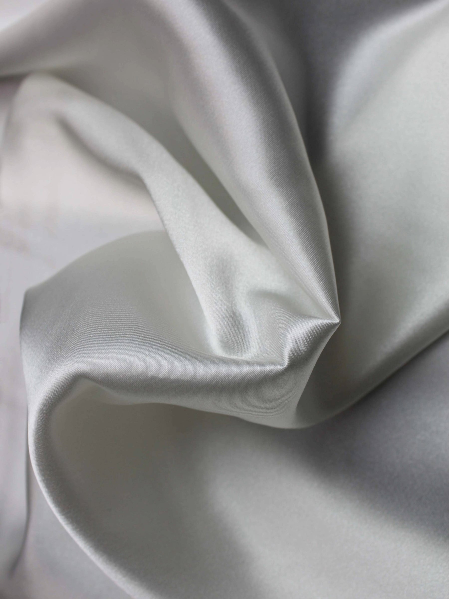 Satin polyester ivoire pâle - PB1005