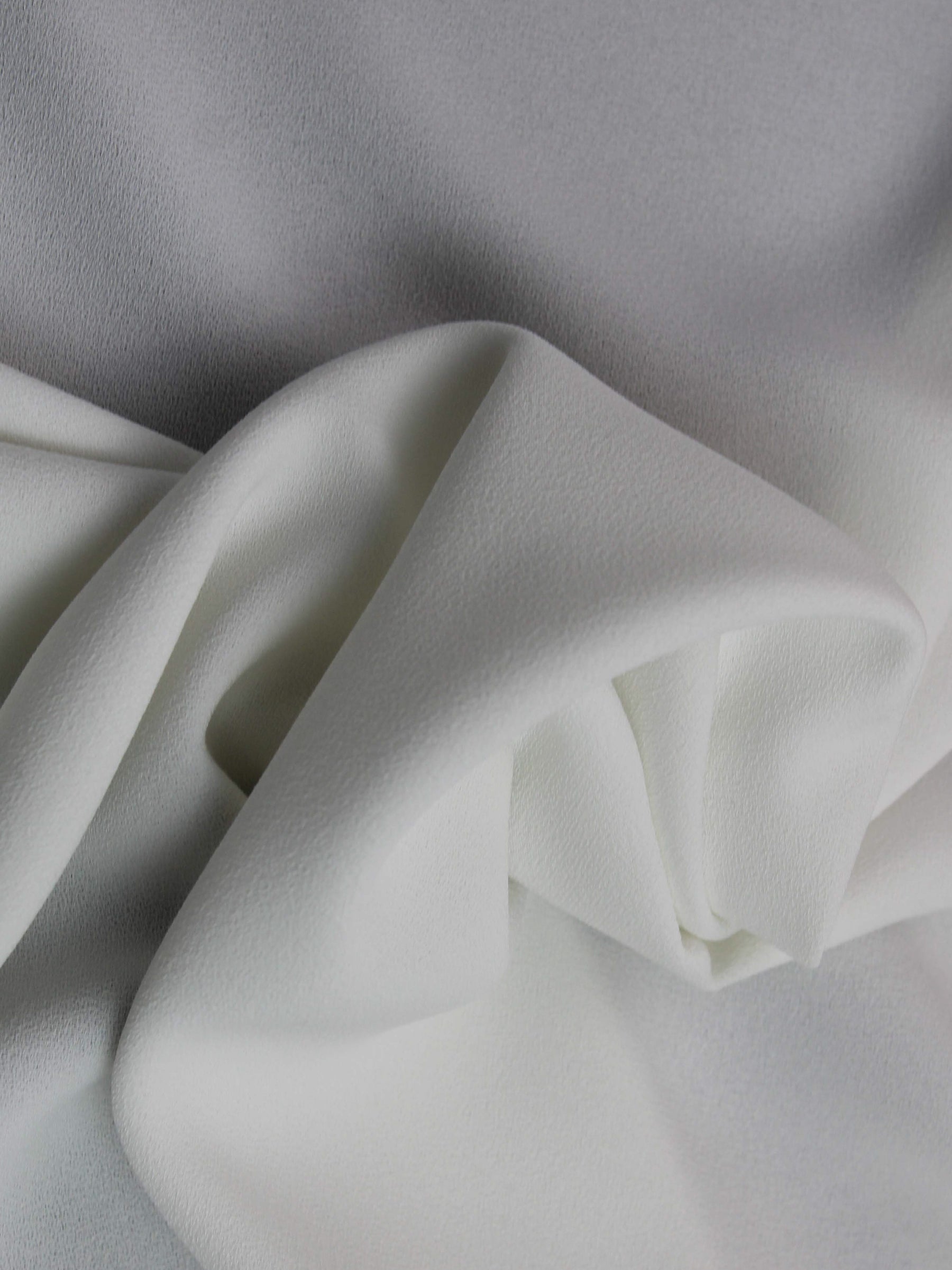 S Ivory Eco Polyester Stretch Crepe - PB4006