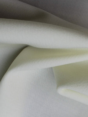 Crêpe de laine italienne ivoire - P640