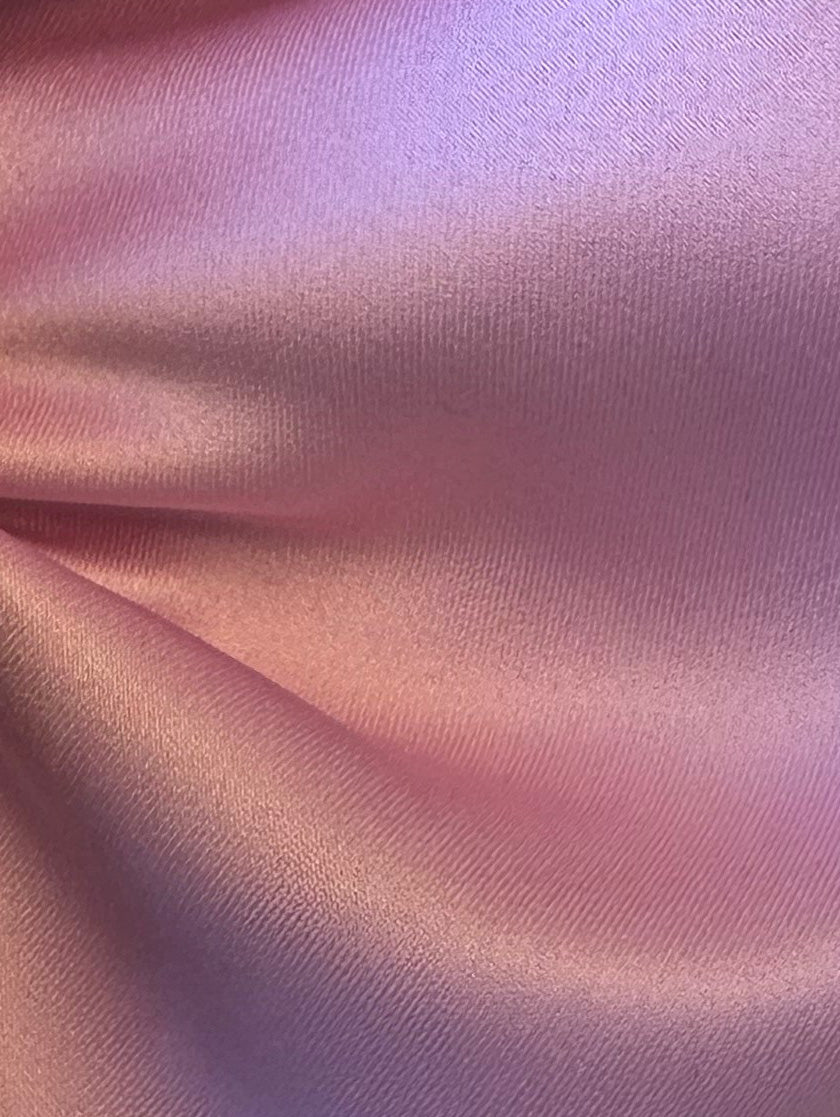 Satin de polyester rose - Moldavie