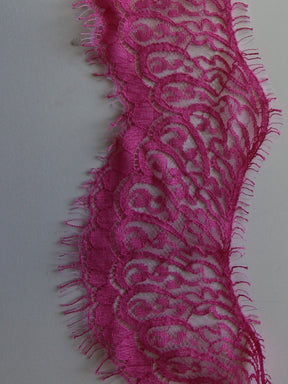 Bordure en dentelle rose bonbon - Felicity.