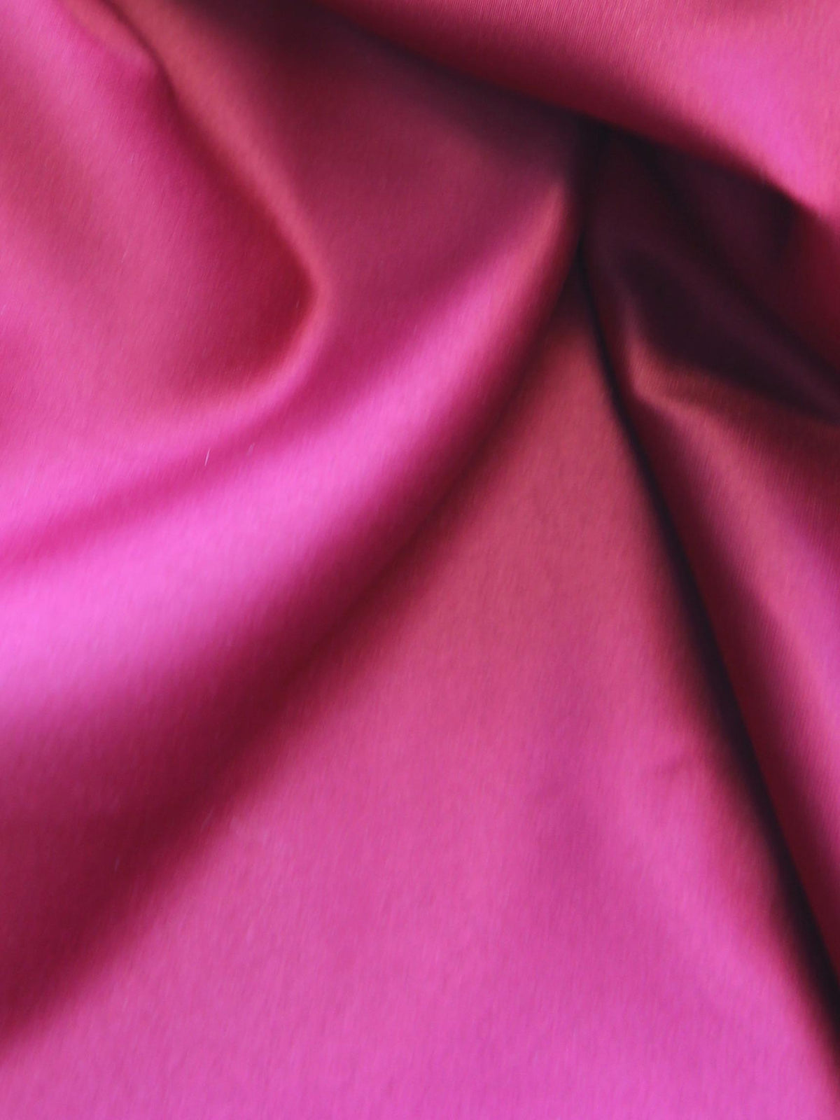 Satin Polyester Framboise - Majestic