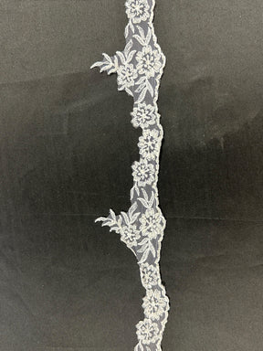 Bordure en dentelle perlée blanche - Rame